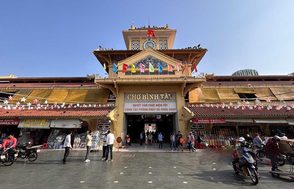 Binh Tay Market saigon